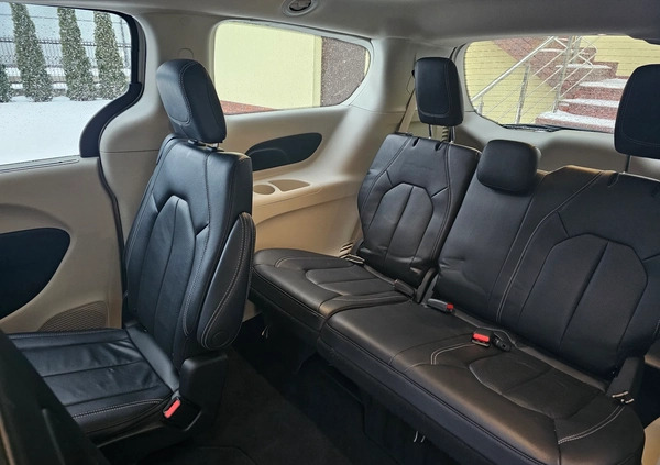 Chrysler Pacifica cena 210330 przebieg: 43351, rok produkcji 2021 z Mirsk małe 529